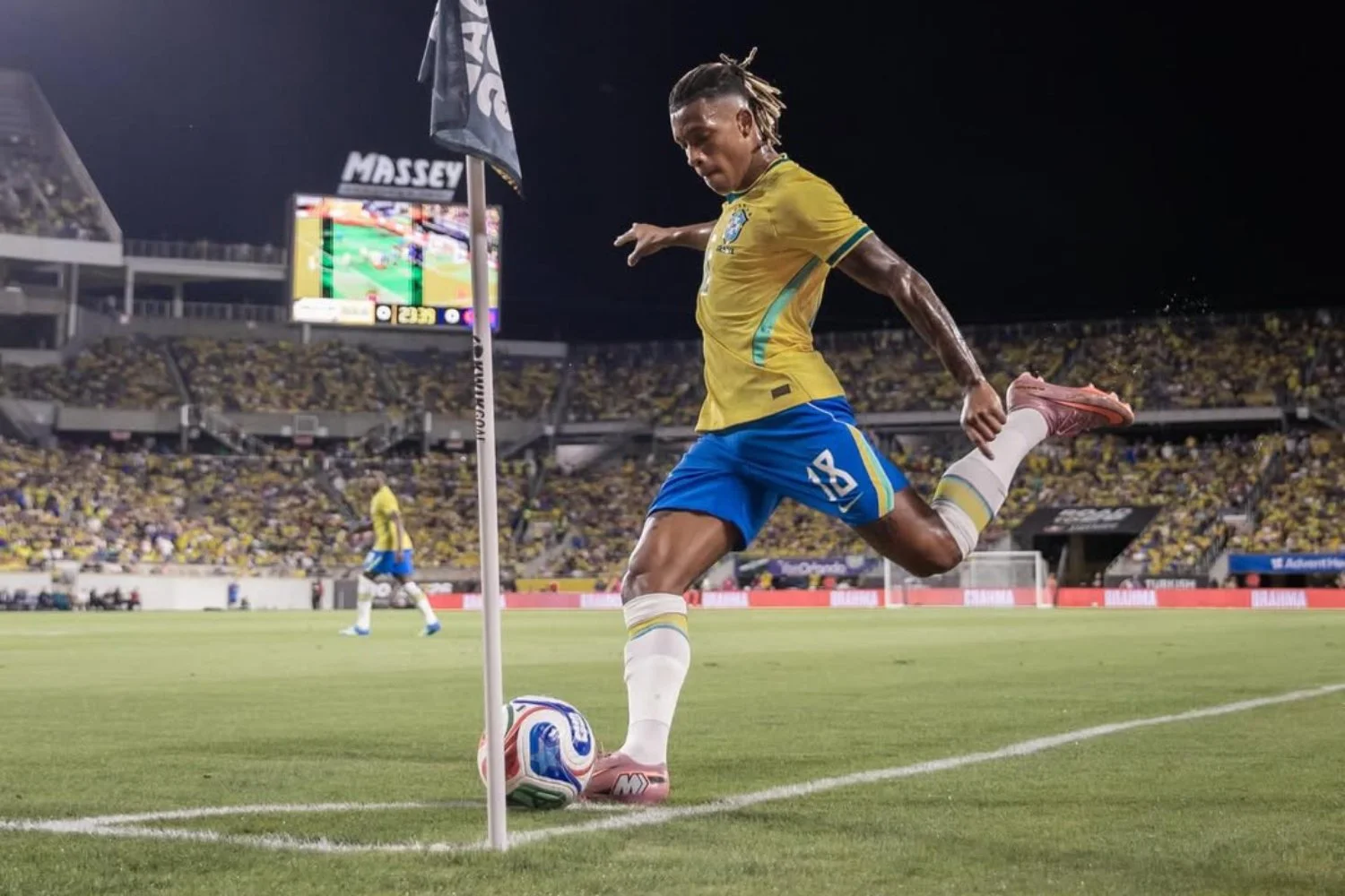Danilo na seleção brasileira