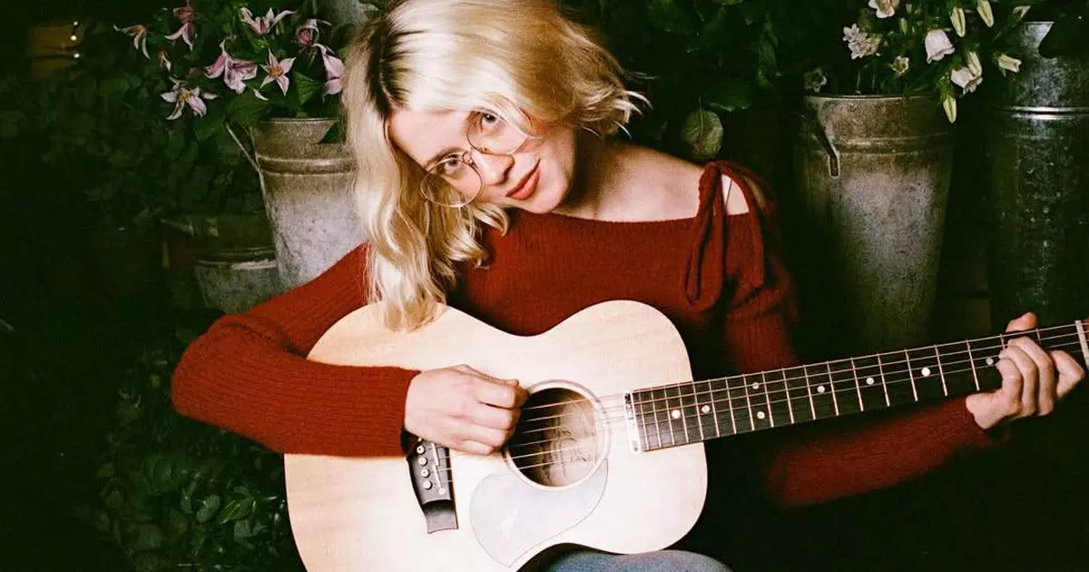 Maisie Peters show Brasil | Entrevista, Florescence, novo álbum